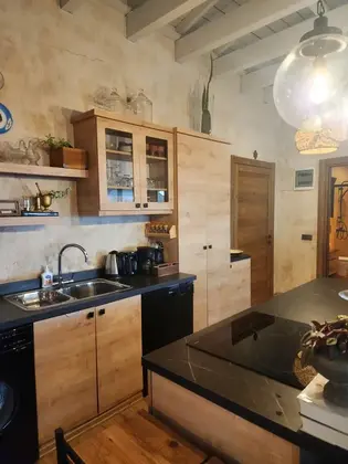 Earth House Villa Oda