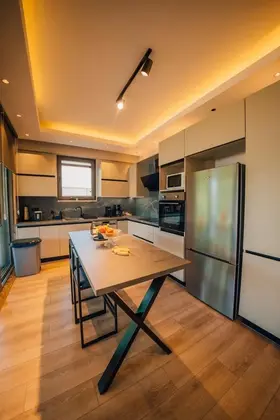 Royal Corner Villa Oda