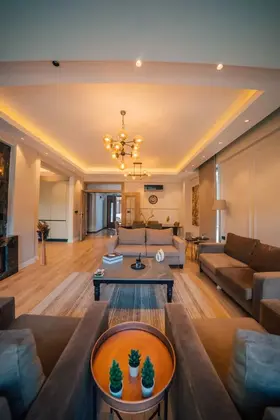 Royal Corner Villa Oda
