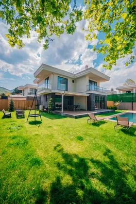 Royal Corner Villa Oda