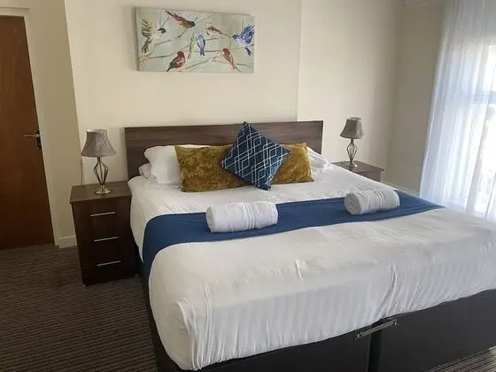 Deluxe Tek Büyük veya İki Ayrı Yataklı Oda, 1 Yatak Odası