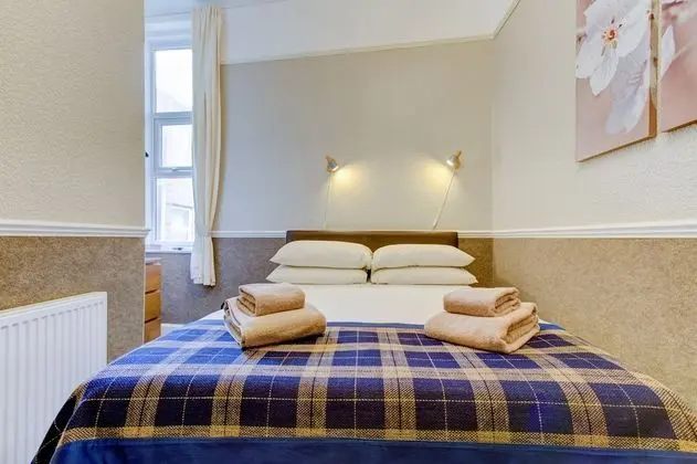 Double Room 4