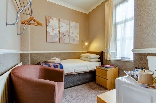 Single Room 1