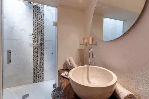 Villa, Sigara İçilebilir