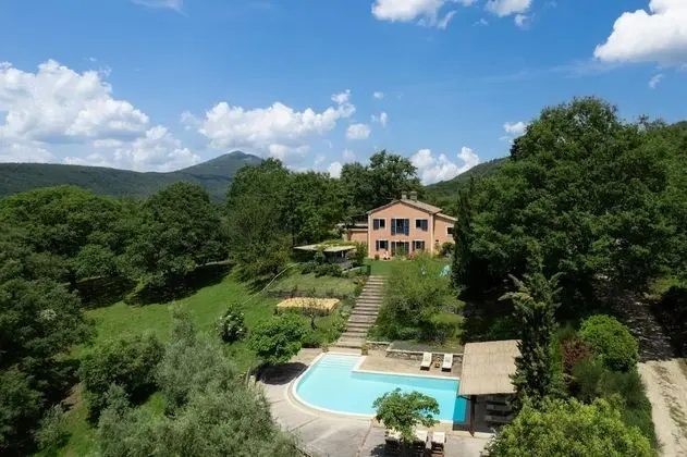 Villa, Sigara İçilebilir