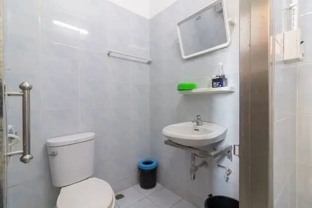 Standard Triple Room with Shared Bathroom