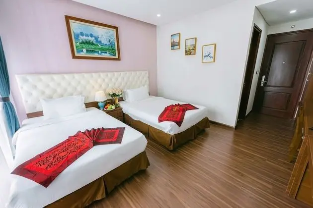 Deluxe İki Ayrı Yataklı Oda, Birden Çok Yatak, Küvet, Şehir Manzaralı