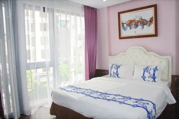 Deluxe Tek Büyük Yataklı Oda, 1 Büyük (Queen) Boy Yatak, Küvet, Şehir Manzaralı