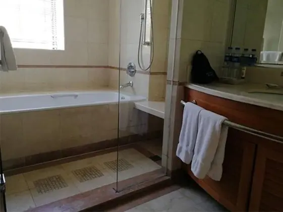 Standard Tek Büyük Yataklı Oda, Şehir Manzaralı