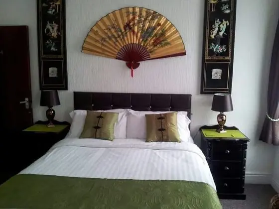 (2) Family Room