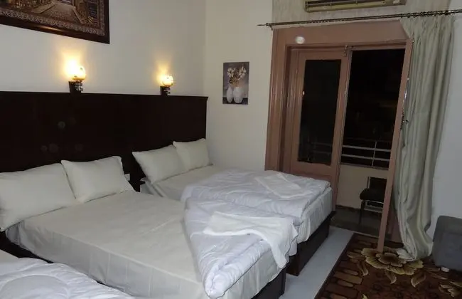 Deluxe Üç Kişilik Oda