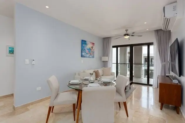 Daire, 2 Yatak Odası, Balkon