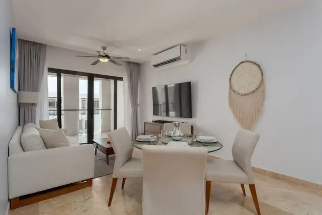 Daire, 2 Yatak Odası, Balkon