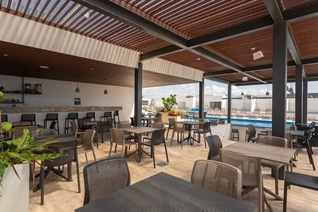 Daire, 2 Yatak Odası, Balkon