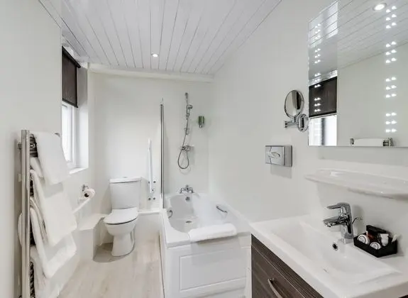 Standard Oda, Birden Çok Yatak, Sigara İçilmez, Bağlantılı Odalar
