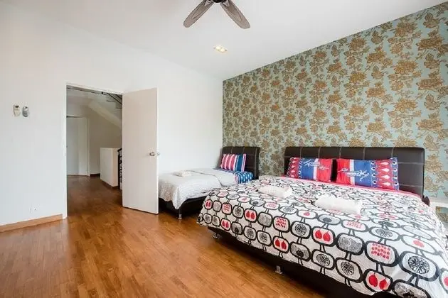 Luxury Villa, Birden Çok Yatak Odası
