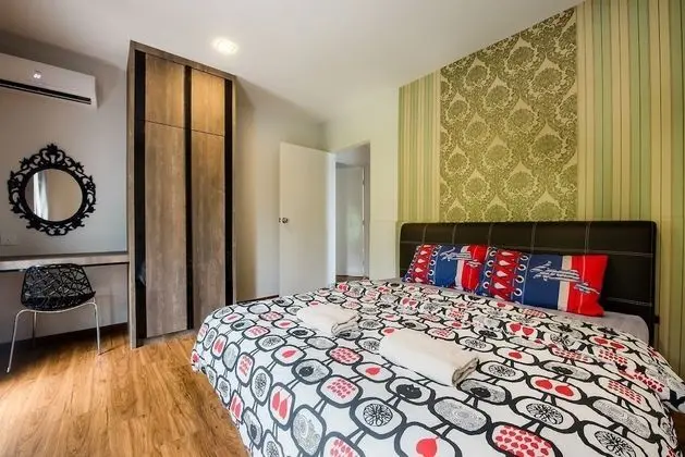 Luxury Villa, Birden Çok Yatak Odası
