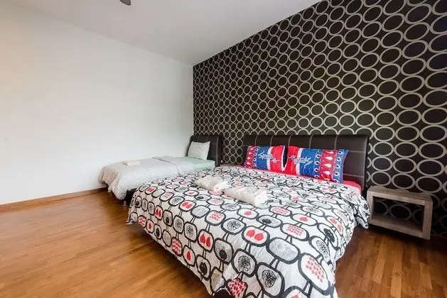 Luxury Villa, Birden Çok Yatak Odası