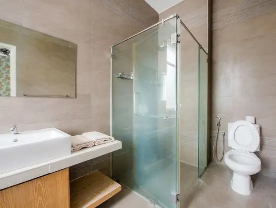 Luxury Villa, Birden Çok Yatak Odası