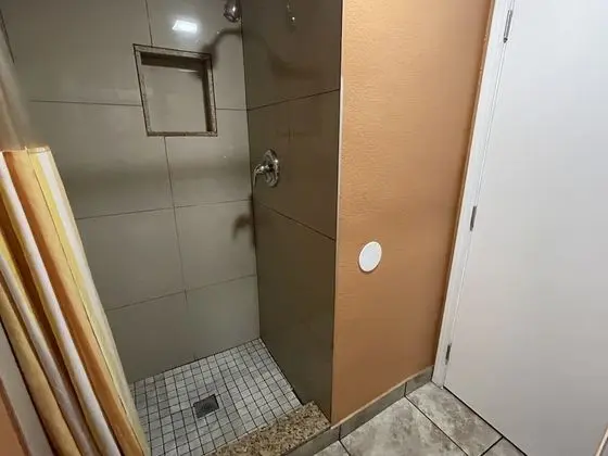 Basic Oda, Sigara İçilebilir