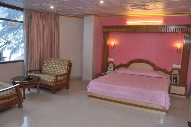 Luxury Tek Büyük Yataklı Oda