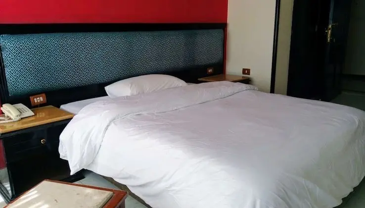 Economy Tek Büyük Yataklı Oda