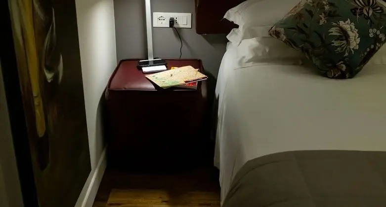 Comfort Tek Büyük Yataklı Oda