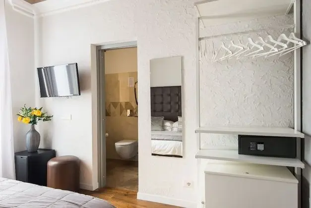 Comfort Tek Büyük Yataklı Oda