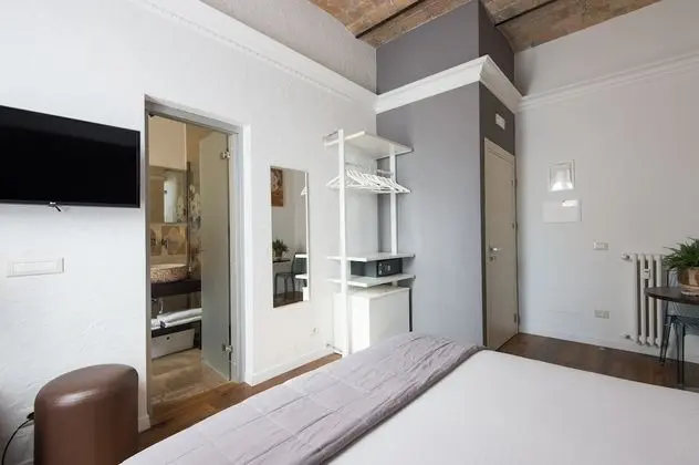 Comfort Tek Büyük Yataklı Oda