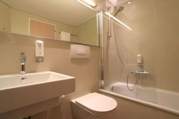 İki Ayrı Yataklı Oda, 1 Yatak Odası, Balkon, Göl Manzaralı
