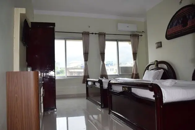 Deluxe Tek Büyük veya İki Ayrı Yataklı Oda