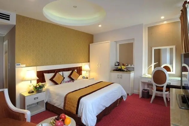 Deluxe Tek Büyük Yataklı Oda, Bahçe Manzaralı