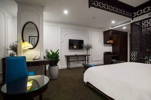 Luxury Stüdyo Süit, 1 En Büyük (King) Boy Yatak ve Çekyat, Havuz Kullanımı, Şehir Manzaralı