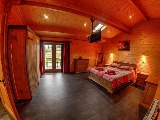 Luxury Apart Daire, Banyolu/Duşlu (with big Jacuzzi)