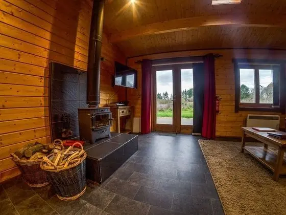 Luxury Apart Daire, Banyolu/Duşlu (with big Jacuzzi)