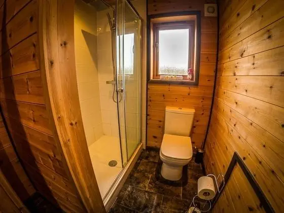 Luxury Apart Daire, Banyolu/Duşlu (and Jacuzzi)