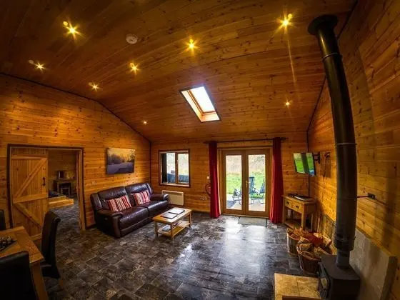 Luxury Apart Daire, Banyolu/Duşlu (and Jacuzzi)