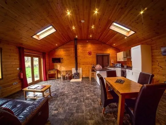 Luxury Apart Daire, Banyolu/Duşlu (and Jacuzzi)