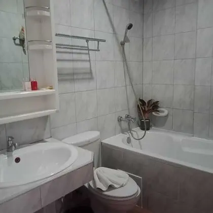 Standard Oda, 2 Tek Kişilik Yatak, Küvet