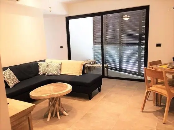 Apart Daire, 2 Yatak Odası, Balkon