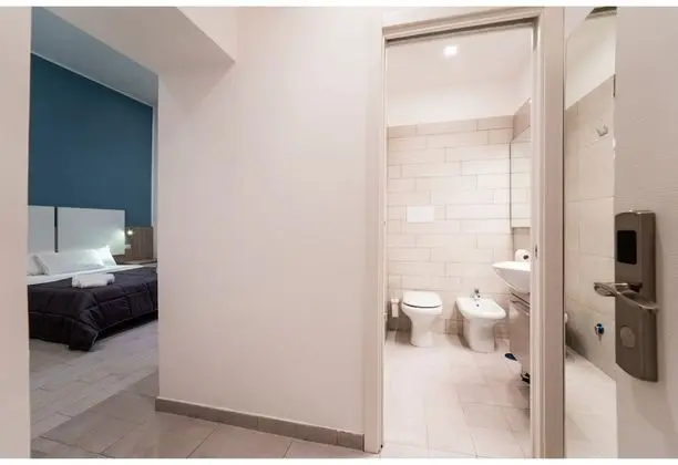 Grand Tek Büyük Yataklı Oda, Avlu Manzaralı