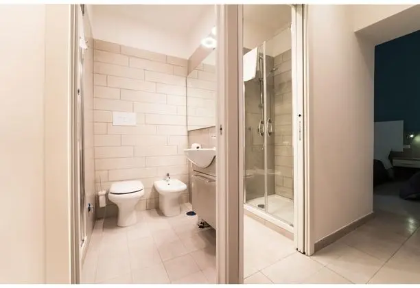 Grand Tek Büyük Yataklı Oda, Avlu Manzaralı