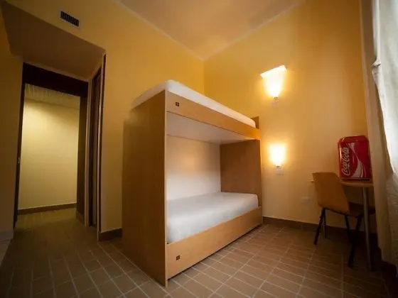 SMART Mixed Dorm 8 People, Shared Bathroom