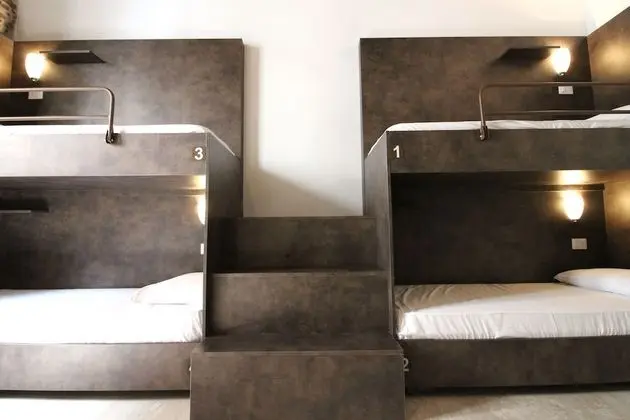 SMART Mixed Dorm 4 People