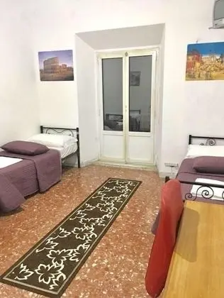 Ortak Ranzalı Oda, Karma Ranzalı Oda (5-bed - Ages 18-40 accepted)