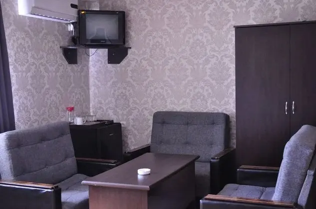 Tek Büyük Yataklı Oda, Balkon