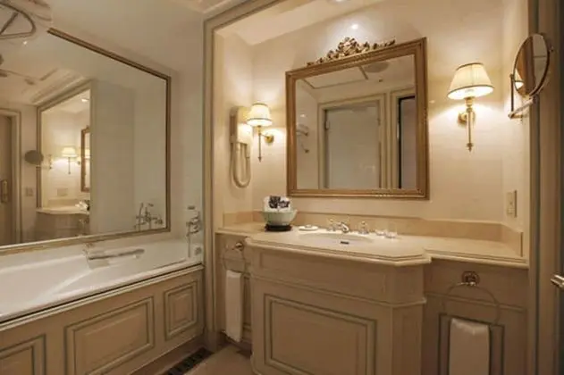 Süit, 1 En Büyük (King) Boy Yatak, Sigara İçilmez, Kule (High Floor Double, Check-in 15:00)