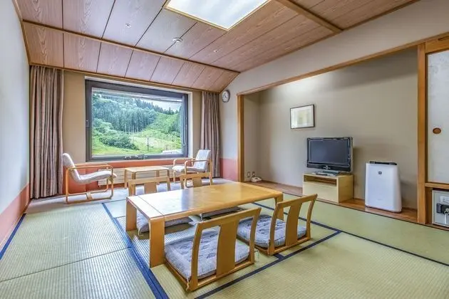 Traditional Oda, Özel Banyo (Quintuple, JP-Style, East Wing)