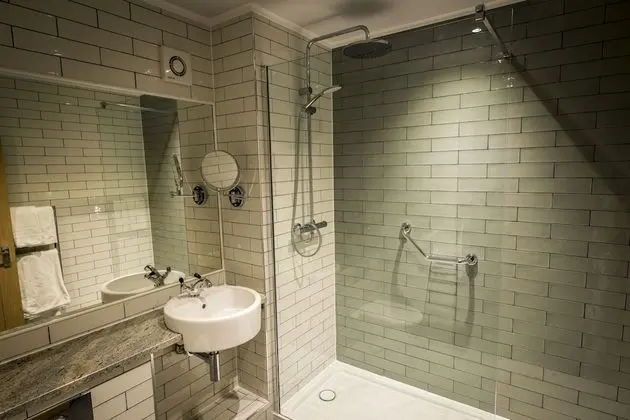 Superior Tek Büyük Yataklı Oda, Balkon