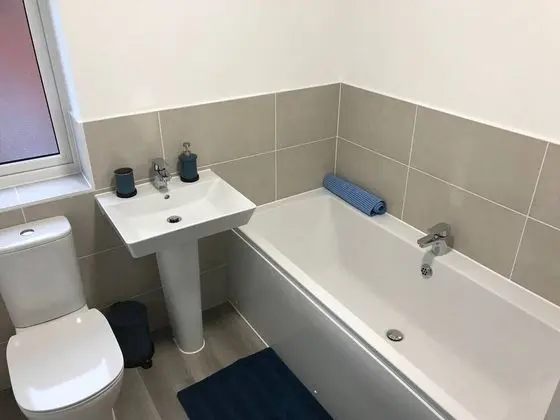 Ev (4 Bedrooms)